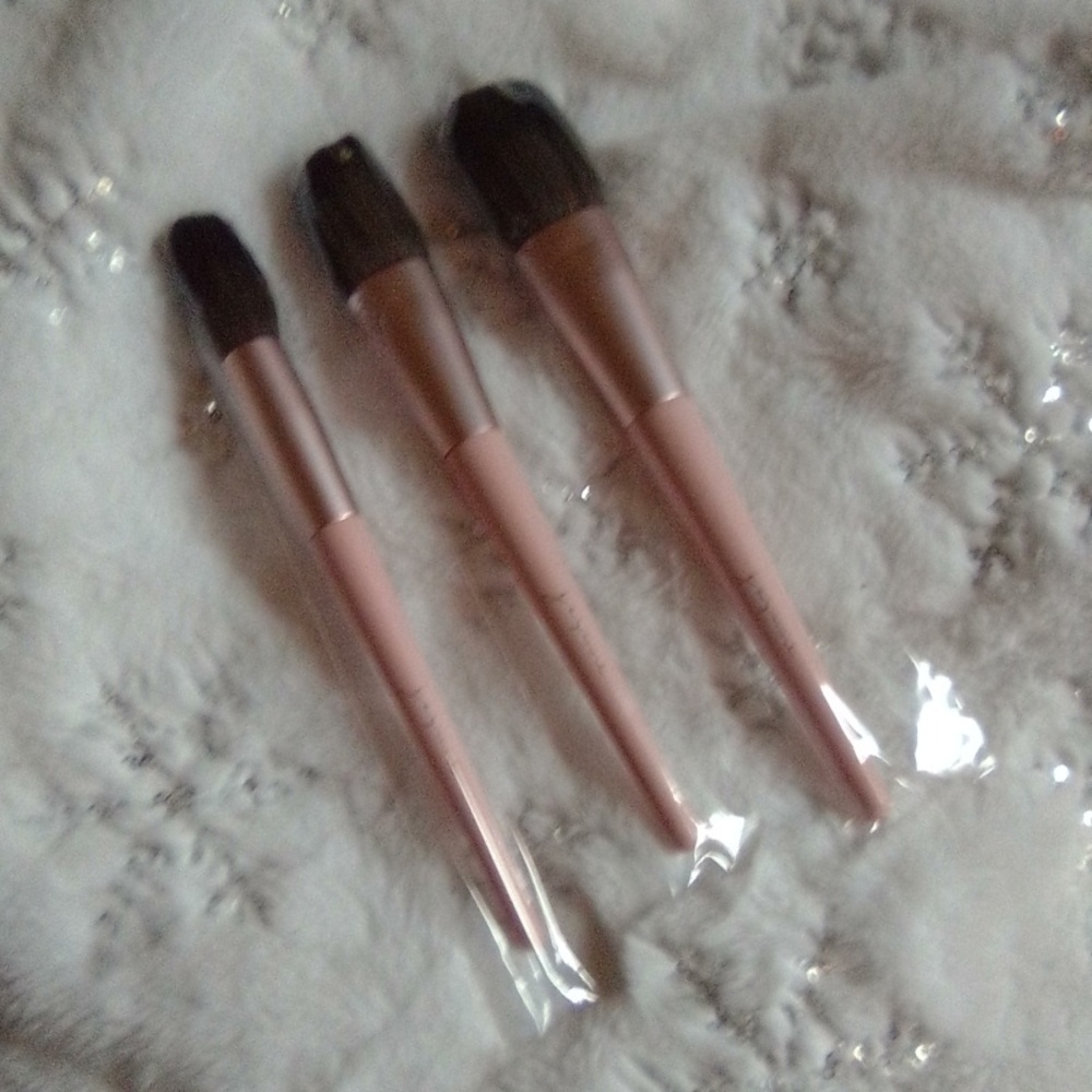 💞Jazimine Beauty Complexion Essentials Brush set